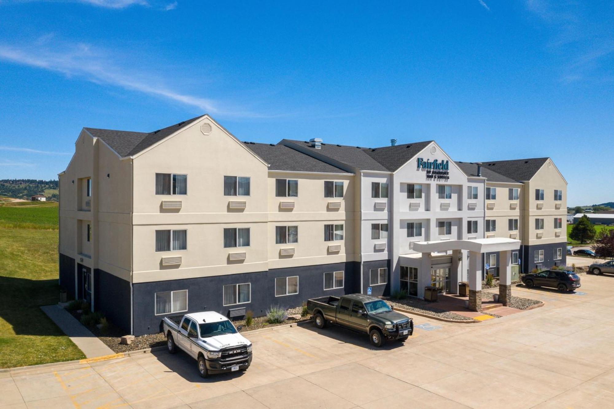 Fairfield Inn & Suites By Marriott ספירפיש מראה חיצוני תמונה
