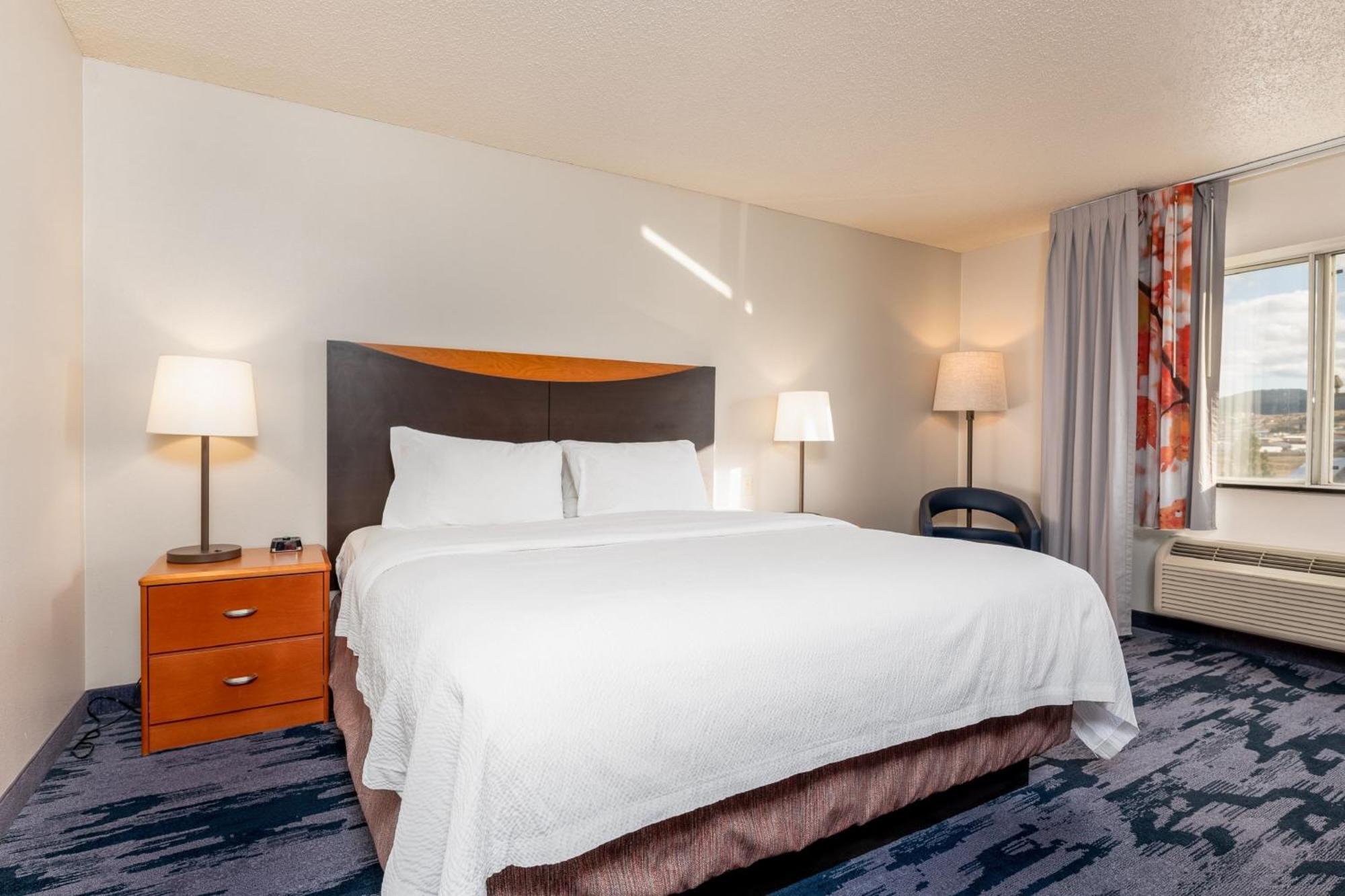 Fairfield Inn & Suites By Marriott ספירפיש מראה חיצוני תמונה