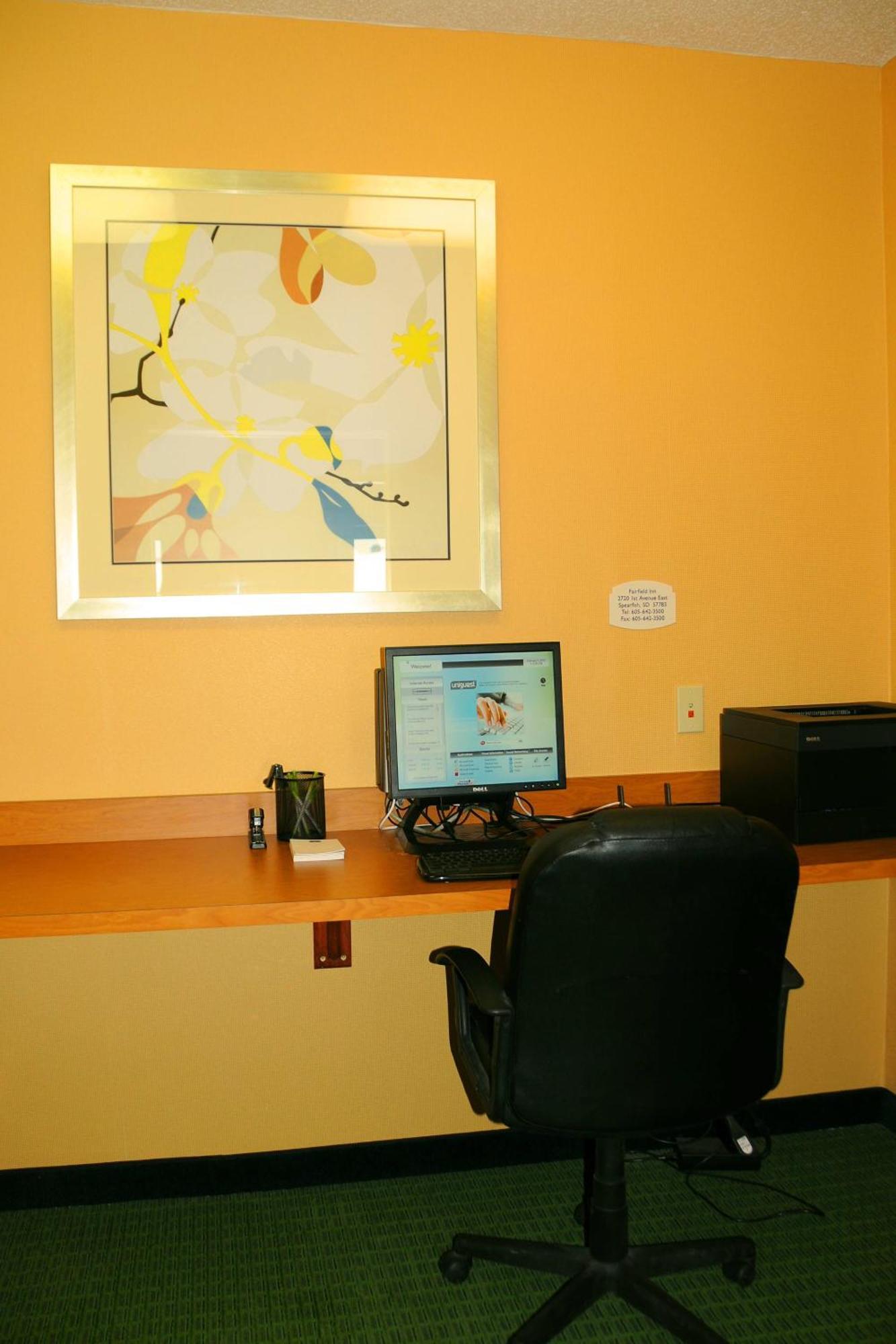 Fairfield Inn & Suites By Marriott ספירפיש מראה חיצוני תמונה
